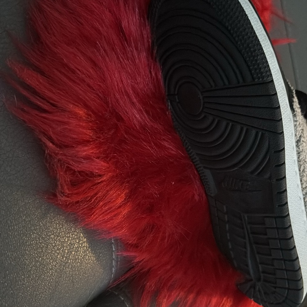 Jordan 1 - Picture 3 of 5